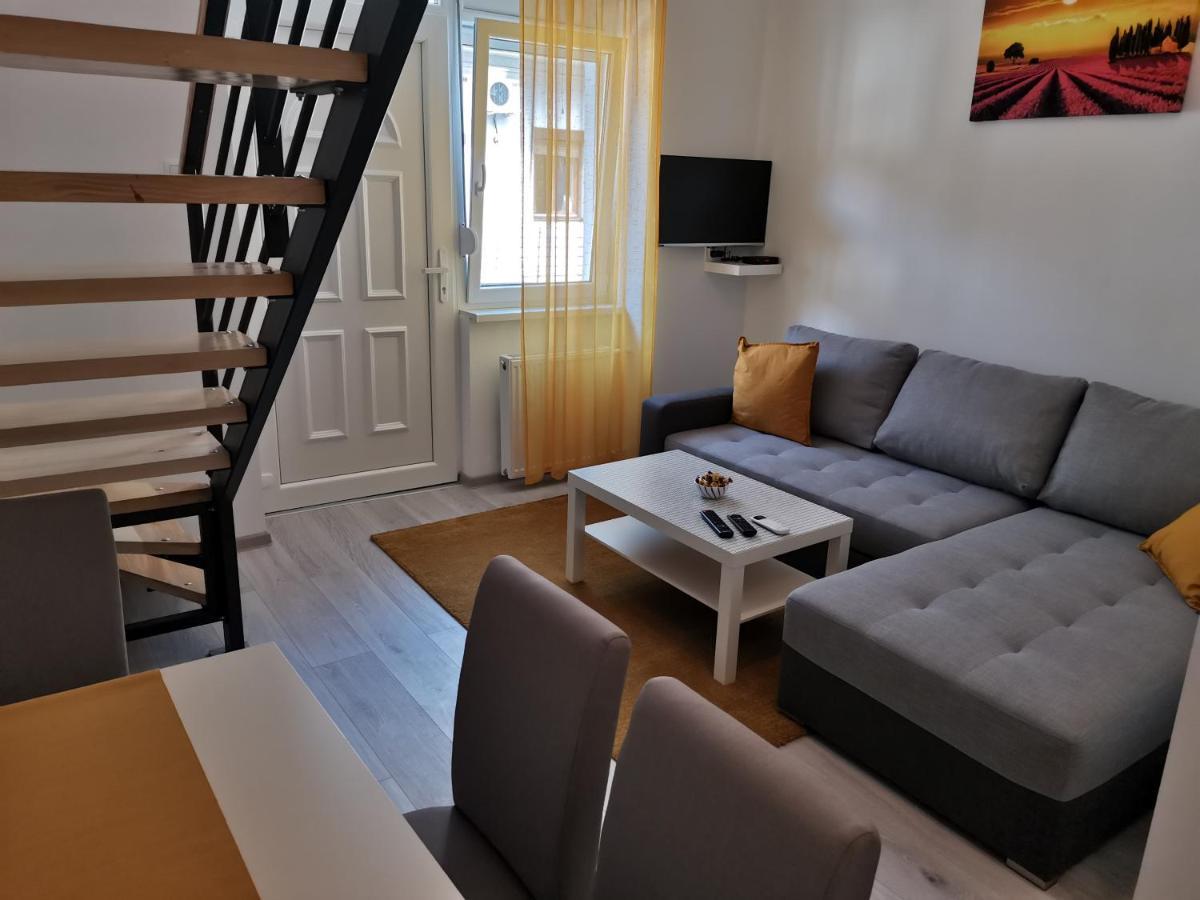 Ris Central Apartments Novi Sad Exterior foto